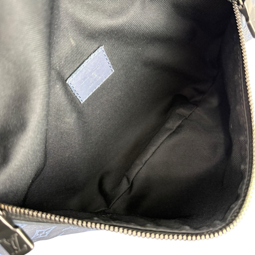 Louis Vuitton Shadow Monogram Discovery Belt Bum Bag - Picture 4 of 11